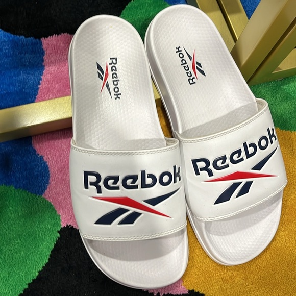 Brand new slides for men super comfortable great for indoor and outdoor - Picture 3 of 5